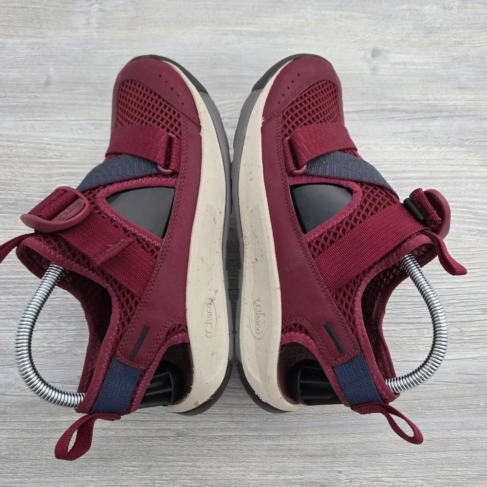 Chaco Odyssey Sandals Burgundy Mesh Hybrid Water Shoes Mens 7 J106473